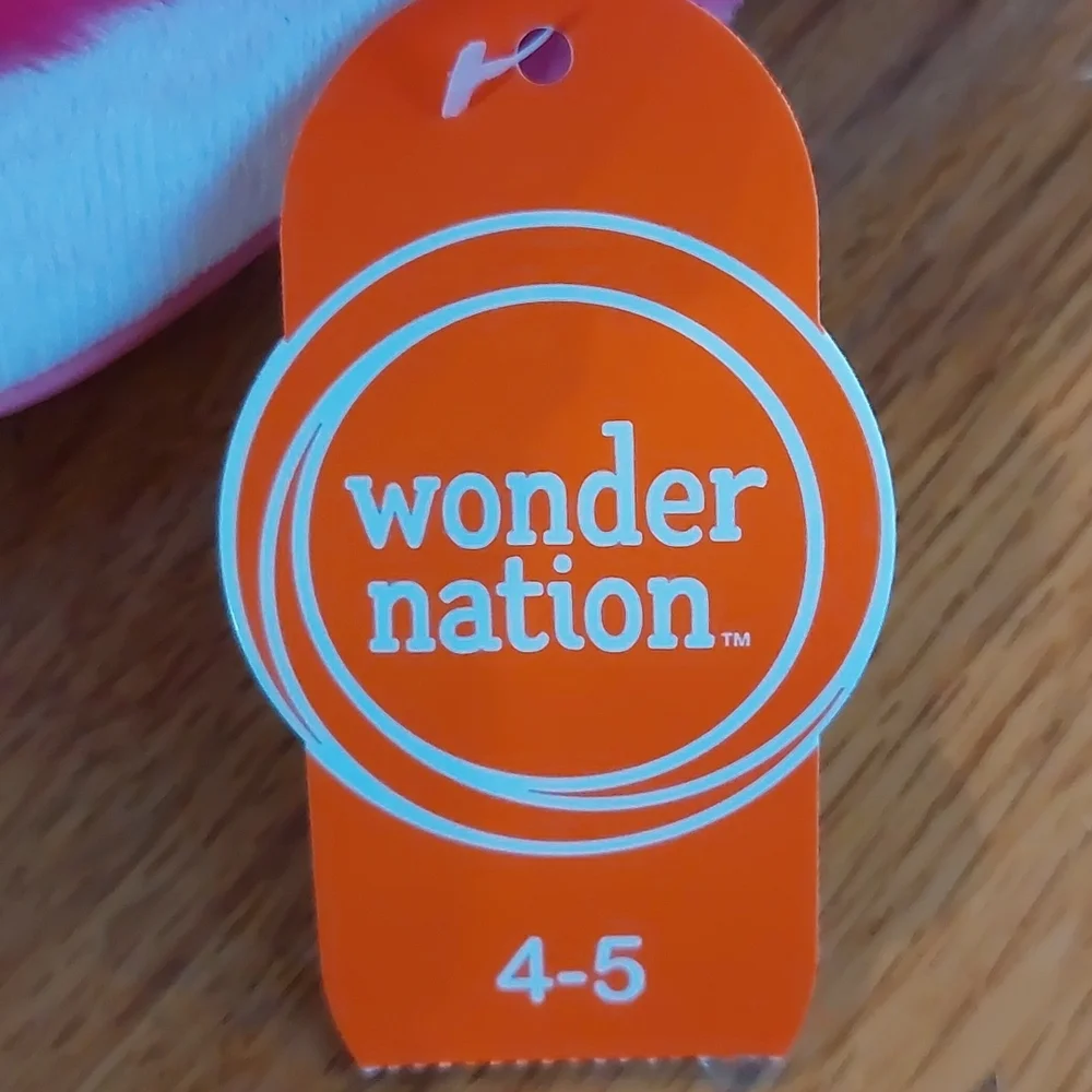 Wonder Nation Girl Slippers - Picture 5 of 9
